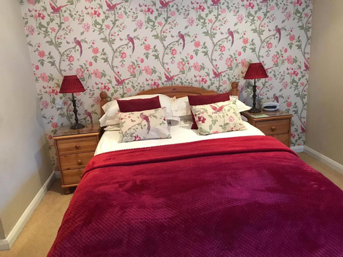 West Lodge Hotel Aylesbury  Eksteriør bilde